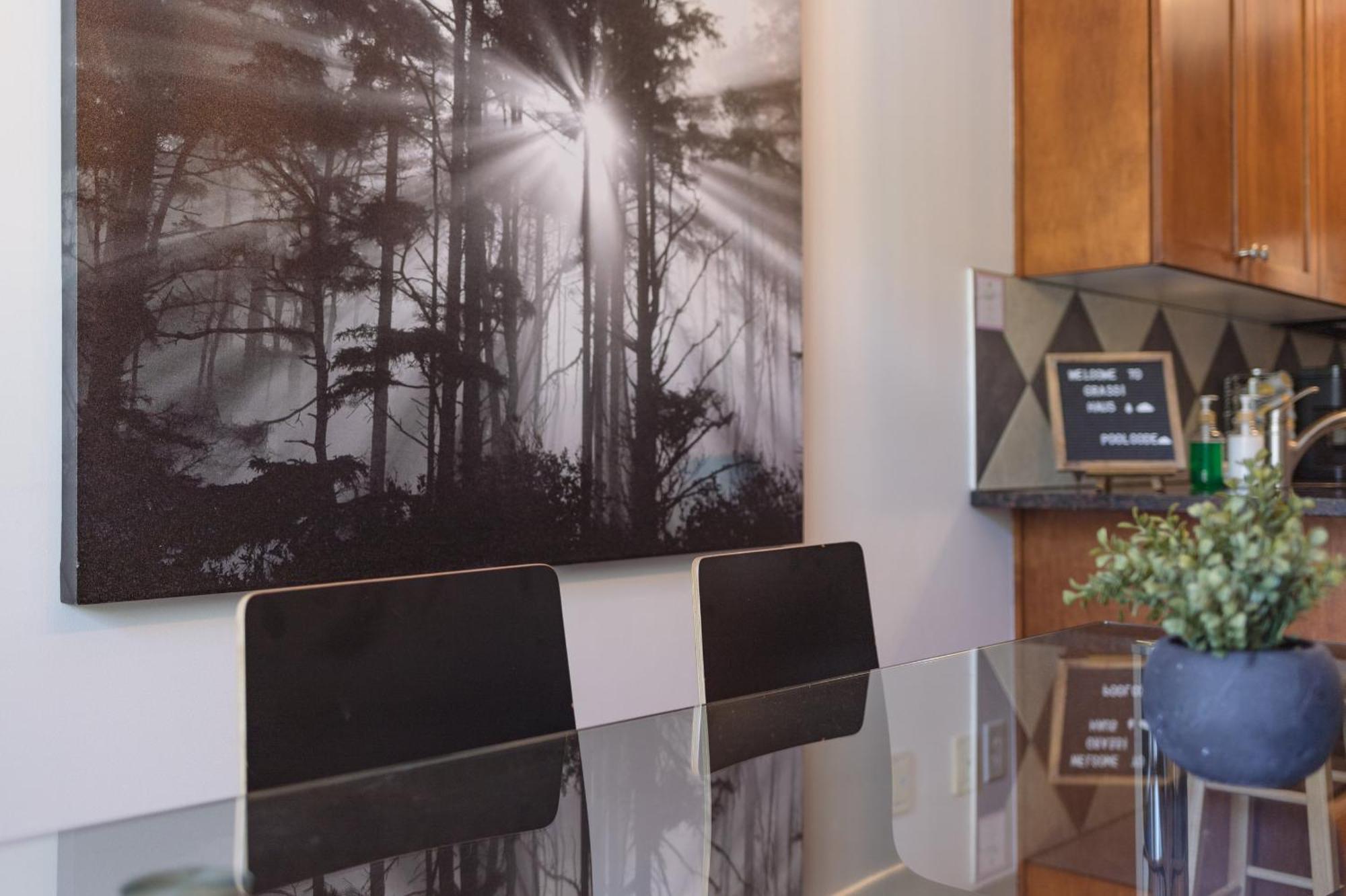 Grassihaus Mountain Getaway Appartement Canmore Buitenkant foto